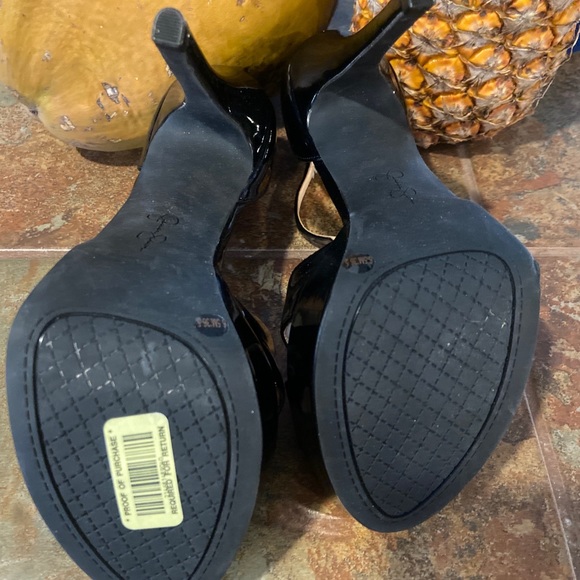 Platform Heels - Picture 5 of 8